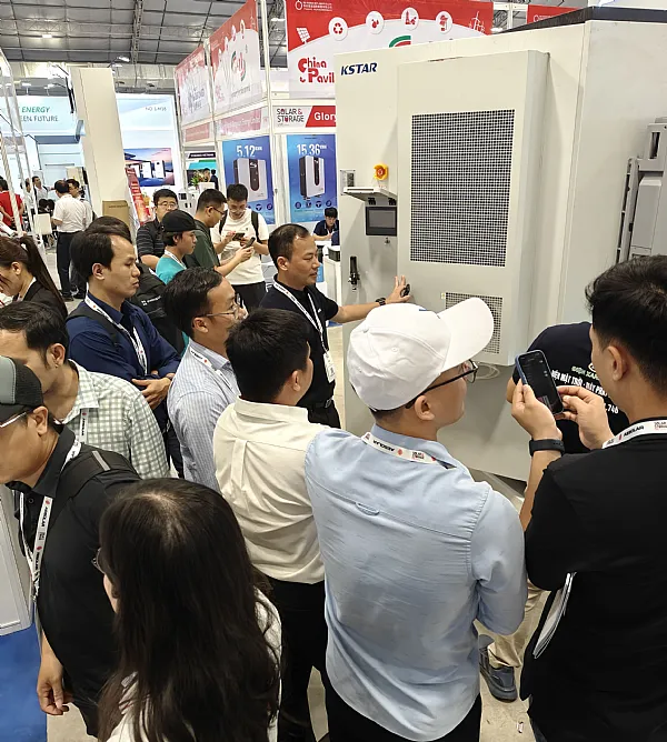 KSTAR faz estreia impressionante na Solar & Storage Live Vietnam 2025